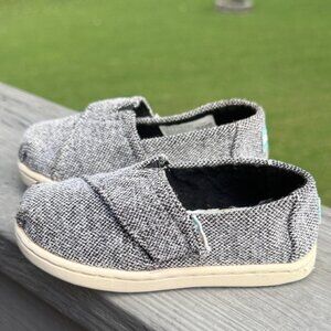 TOMS Unisex Toddler Slip On/Vecro Soft Heathered  Knit Shoe (Size: 7) EUC